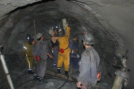 右江工程爆破中的危险因素分析以及应对工程爆破危险的措施
